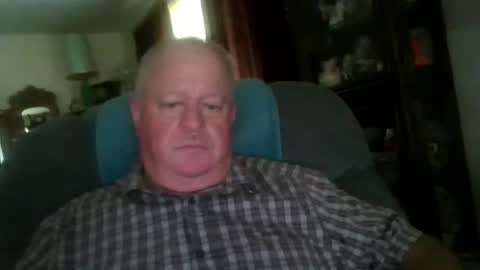 Snapshot of domino81212 chatting on April 2026 05:29:01 PM domino81212 online show from April 2026 05:29:01 PM