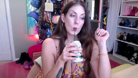 DommeTomorrow online show from September 2025 06:18:02 PM