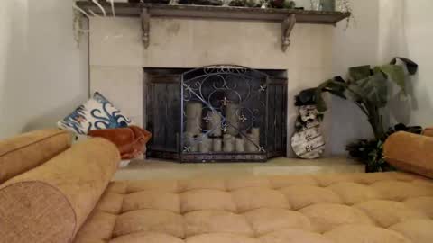 Snapshot of dommetomorrow chatting on December 2025 03:14:02 AM DommeTomorrow online show from December 2025 03:14:02 AM