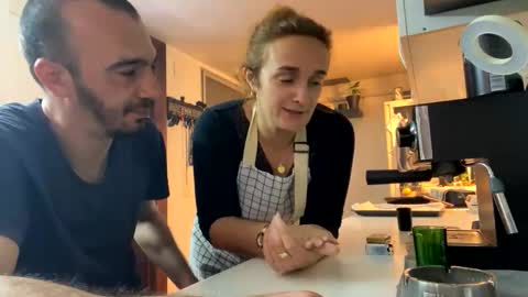 domnu_ozfutura online show from February 2026 01:12:02 PM