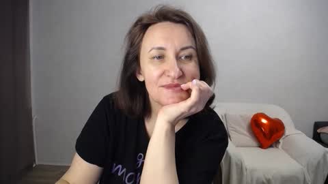 Tatiana 43 curvy sexy body and Joanna redhead 39 years online show from February 2026 07:10:02 AM