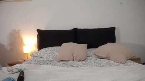 Snapshot of dontcallmeangel_ chatting on October 2025 09:14:01 PM Iara online show from October 2025 09:14:01 PM