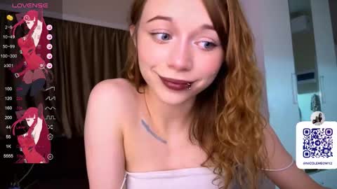 Snapshot of dontoke_ chatting on December 2025 04:24:02 PM Nicole online show from December 2025 04:24:02 PM