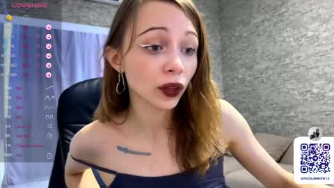 Snapshot of dontoke_ chatting on June 2026 02:12:01 PM Nicole online show from June 2026 02:12:01 PM