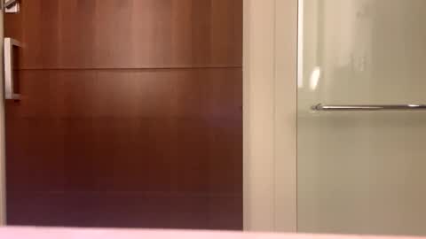 donwyan4 online show from September 2025 08:06:01 AM