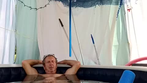 Snapshot of doobie1717 chatting on September 2025 05:37:01 PM doobie1717 online show from September 2025 05:37:01 PM