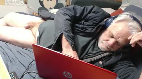 Snapshot of doouugcumming chatting on November 2025 11:53:02 AM cummingdoouug online show from November 2025 11:53:02 AM