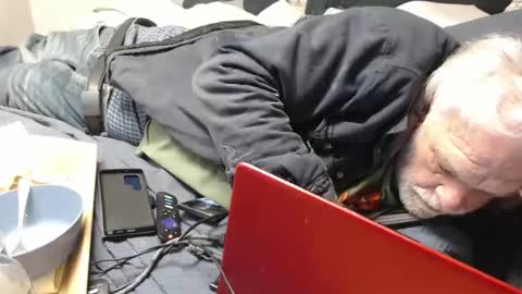 Snapshot of doouugcumming chatting on November 2025 05:37:01 PM cummingdoouug online show from November 2025 05:37:01 PM