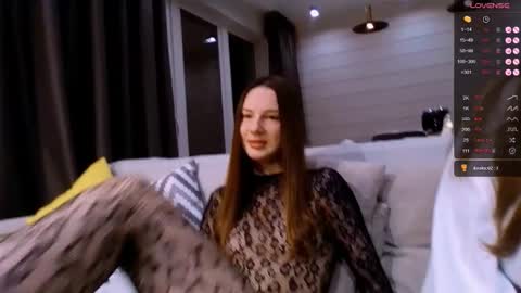 Snapshot of dorafisher01 chatting on October 2025 03:35:02 PM Dora online show from October 2025 03:35:02 PM