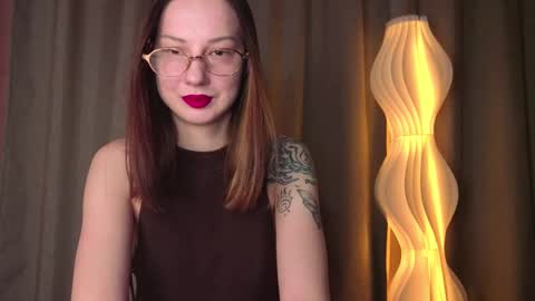 Snapshot of dorafisher01 chatting on December 2025 11:17:01 AM Dora online show from December 2025 11:17:01 AM