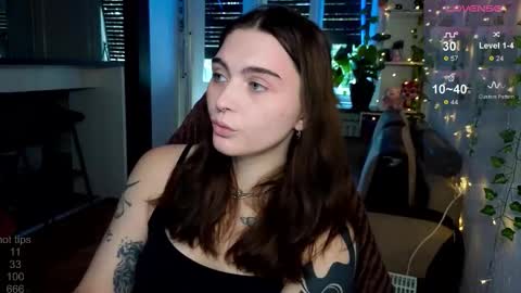 Alice online show from October 2025 08:24:02 AM