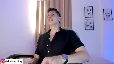 dorian_mystery online show from May 2026 08:14:01 PM