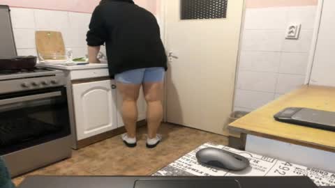 menu  below online show from May 2026 05:59:02 AM