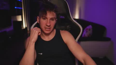 Snapshot of dorianreyes chatting on November 2025 01:26:02 AM Dorian Reyes online show from November 2025 01:26:02 AM