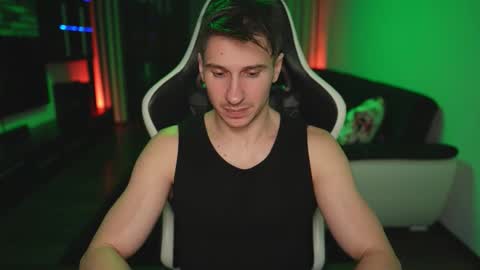 Snapshot of dorianreyes chatting on November 2025 12:25:01 AM Dorian Reyes online show from November 2025 12:25:01 AM