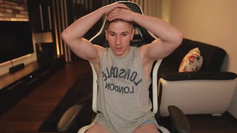 Snapshot of dorianreyes chatting on December 2025 12:17:02 AM Dorian Reyes online show from December 2025 12:17:02 AM