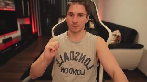 Snapshot of dorianreyes chatting on February 2026 01:00:02 AM Dorian Reyes online show from February 2026 01:00:02 AM