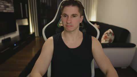 Dorian Reyes online show from April 2026 01:04:01 AM