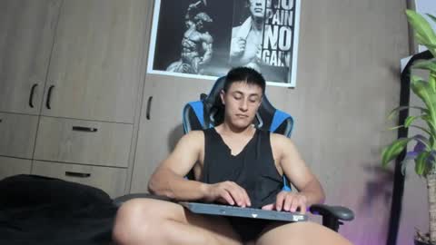 dorman_boy online show from July 2026 03:23:01 AM