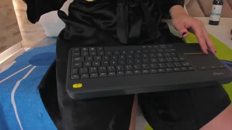  DOROTHY online show from January 2025 09:16:02 AM