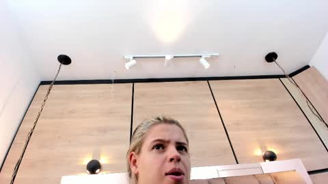  DOROTHY online show from April 2026 05:19:02 AM