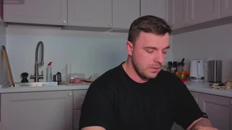 Snapshot of dosilasa chatting on November 2025 04:11:02 PM Sasha online show from November 2025 04:11:02 PM