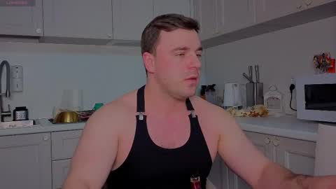 Snapshot of dosilasa chatting on December 2025 04:57:01 PM Sasha online show from December 2025 04:57:01 PM