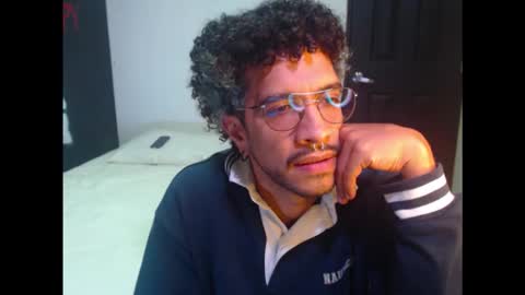 Snapshot of dostoyrodia_34 chatting on March 2026 03:54:02 AM will online show from March 2026 03:54:02 AM