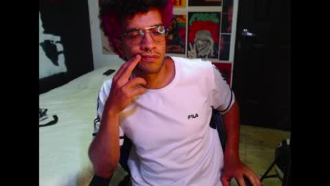 Snapshot of dostoyrodia_34 chatting on April 2026 04:46:01 AM will online show from April 2026 04:46:01 AM