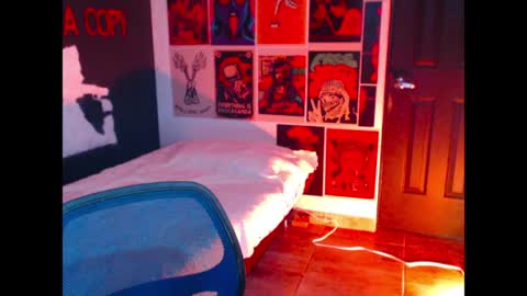 Snapshot of dostoyrodia_34 chatting on April 2026 01:55:01 AM will online show from April 2026 01:55:01 AM