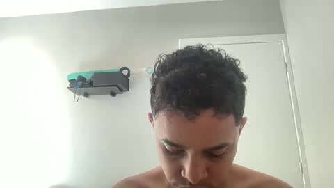 Snapshot of dotadinha chatting on February 2026 01:33:02 PM dotadinha online show from February 2026 01:33:02 PM