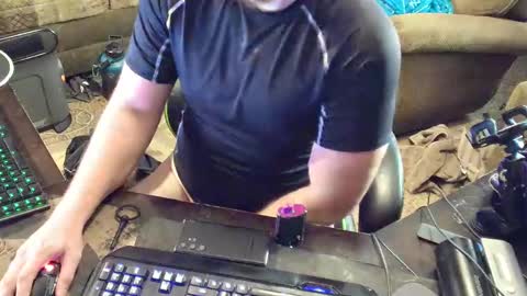 DotYourEyezez  online show from December 2024 01:44:01 PM