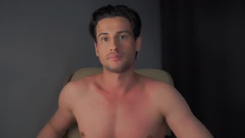 Snapshot of double_luckystrike chatting on December 2024 10:34:01 PM Keen online show from December 2024 10:34:01 PM