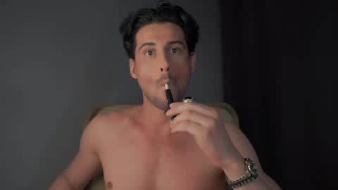 Snapshot of double_luckystrike chatting on December 2024 11:25:01 PM Keen online show from December 2024 11:25:01 PM