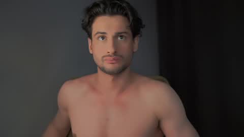 Snapshot of double_luckystrike chatting on December 2024 08:15:01 PM Keen online show from December 2024 08:15:01 PM