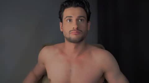 Snapshot of double_luckystrike chatting on December 2024 09:37:02 PM Keen online show from December 2024 09:37:02 PM