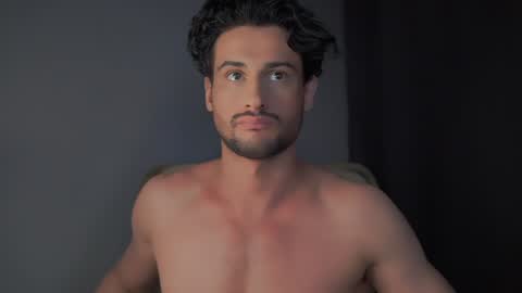 Snapshot of double_luckystrike chatting on December 2024 04:37:02 AM Keen online show from December 2024 04:37:02 AM