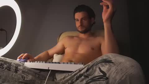 Snapshot of double_luckystrike chatting on March 2025 11:09:02 PM Keen online show from March 2025 11:09:02 PM