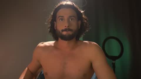 Snapshot of double_luckystrike chatting on October 2025 01:31:01 PM Keen online show from October 2025 01:31:01 PM