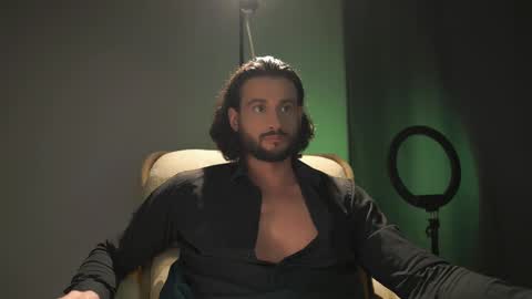 Snapshot of double_luckystrike chatting on October 2025 09:04:02 PM Keen online show from October 2025 09:04:02 PM