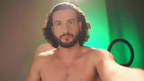 Snapshot of double_luckystrike chatting on November 2025 09:58:01 PM Keen online show from November 2025 09:58:01 PM