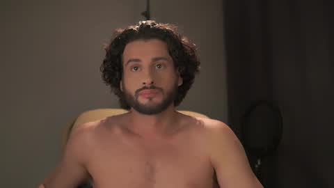 Snapshot of double_luckystrike chatting on December 2025 06:26:01 PM Keen online show from December 2025 06:26:01 PM