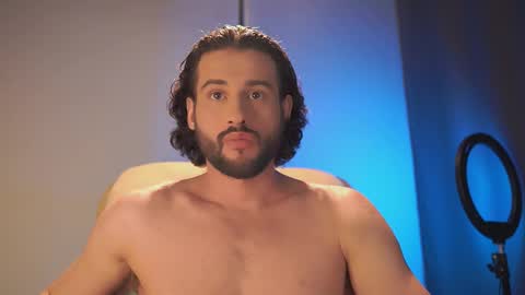 Snapshot of double_luckystrike chatting on January 2026 03:00:02 AM Keen online show from January 2026 03:00:02 AM