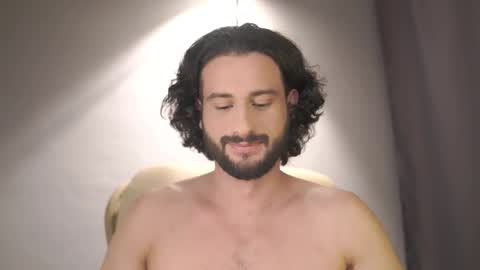 Snapshot of double_luckystrike chatting on February 2026 11:47:02 PM Keen online show from February 2026 11:47:02 PM