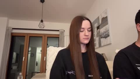 Snapshot of double_sun chatting on February 2026 01:26:01 AM Alice and Mark online show from February 2026 01:26:01 AM