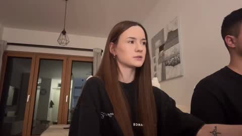 Snapshot of double_sun chatting on February 2026 01:54:01 AM Alice and Mark online show from February 2026 01:54:01 AM