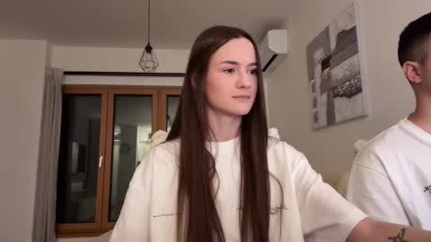 Snapshot of double_sun chatting on February 2026 01:16:02 AM Alice and Mark online show from February 2026 01:16:02 AM