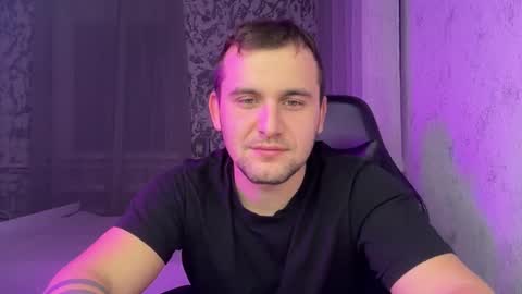 douglas_666 online show from November 2025 11:04:02 PM