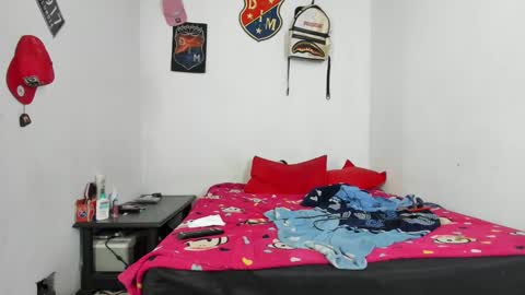 Snapshot of douglas_gallegos chatting on December 2024 04:58:02 AM douglas_gallegos online show from December 2024 04:58:02 AM