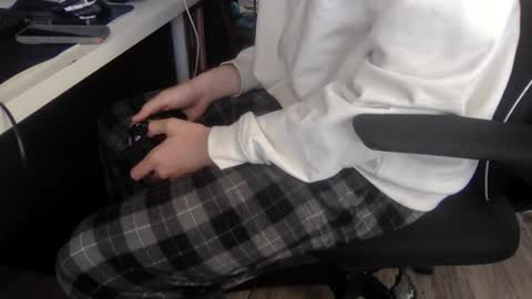 Snapshot of downbad69xxx chatting on April 2026 10:51:01 PM daddy online show from April 2026 10:51:01 PM